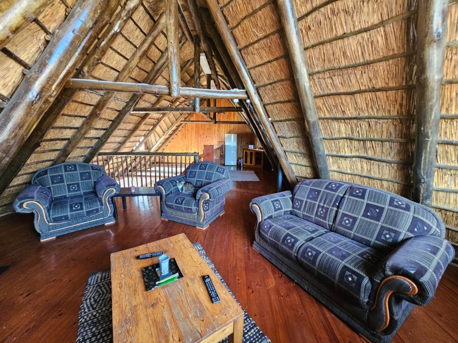 To Let 5 Bedroom Property for Rent in La Provance Free State